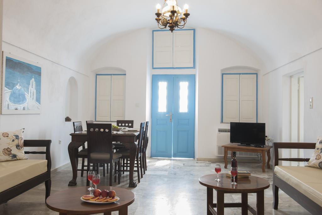 Simantiri Private Villa Megalochori  Oda fotoğraf